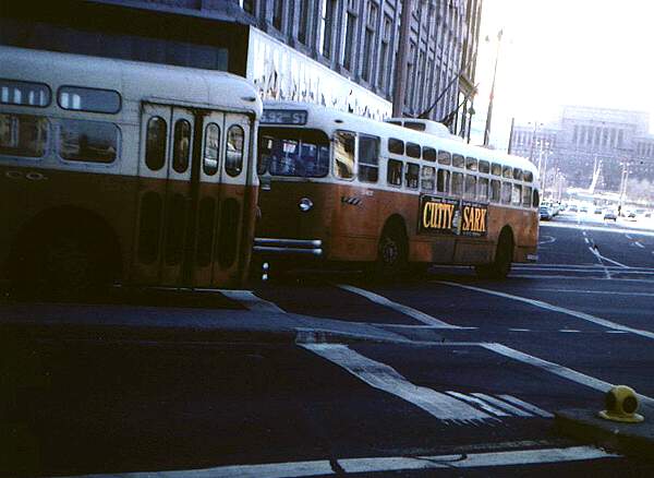 usa_m_mke_mh_15.jpg