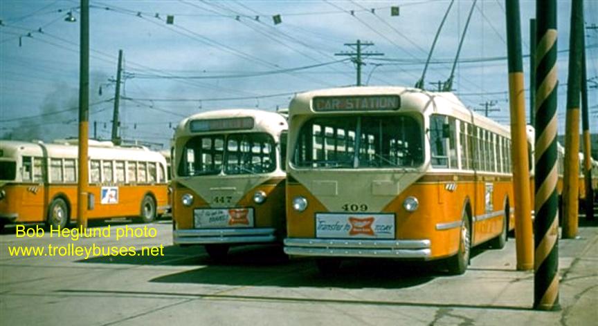 usa_m_mke_ps_409_mh_447_kinnickkinniccarstation_1952_rheglund.jpg