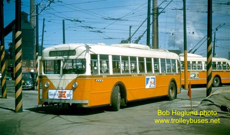 usa_m_mke_sl_93_kinnickkinniccarstation_1952_rheglund.jpg