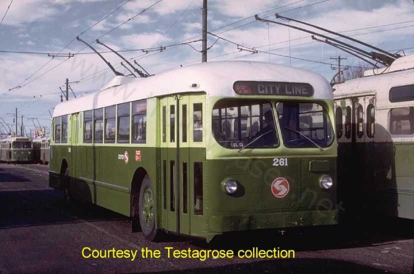 usa_m_phl_brill_261_ftatfrankfordyard_197512_ghljt.jpg