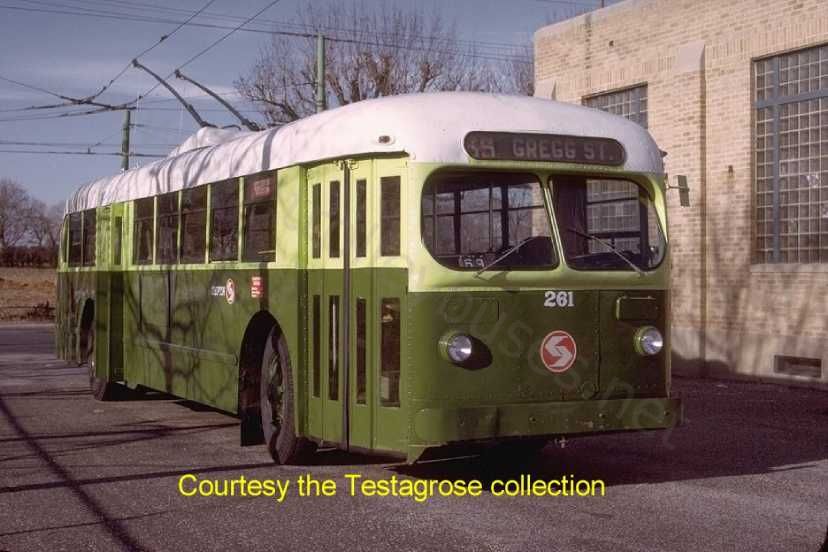 usa_m_phl_brill_261_ftatgreggstloop_197512_ghljt.jpg