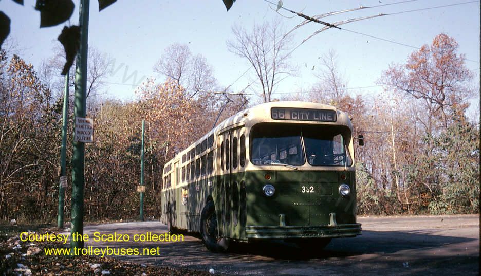 usa_m_phl_mh_332_citylineloop_19701108_ss.jpg