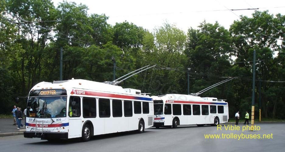 usa_m_phl_newflyer_809_805_citylinelooprt66_20080601_rvible.jpg