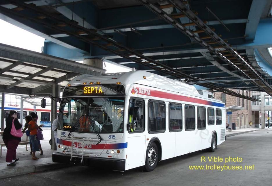 usa_m_phl_newflyer_815_frankfordterminalloading_20080615_rvible.jpg