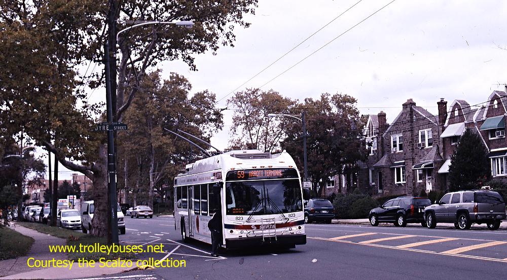 usa_m_phl_newflyer_823_oxforddyre_20091001_ss.jpg