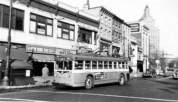 usa_m_psct_yellow_025_newark_bv.jpg