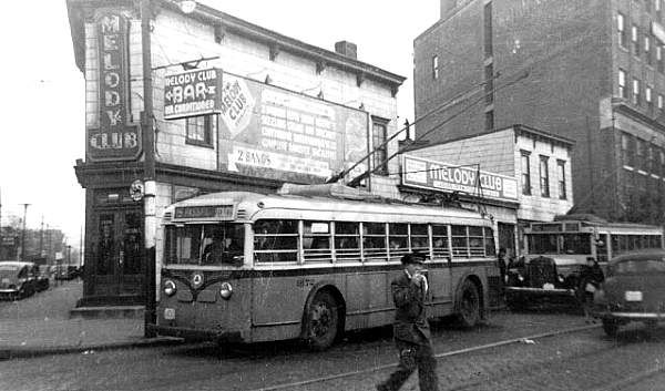usa_m_psct_yellow_9172_newark_bv.jpg