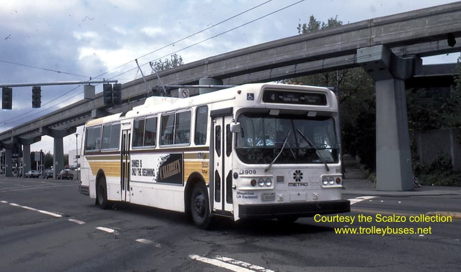 usa_m_sea_amg_909_sciencecenter_19860526_ss.jpg