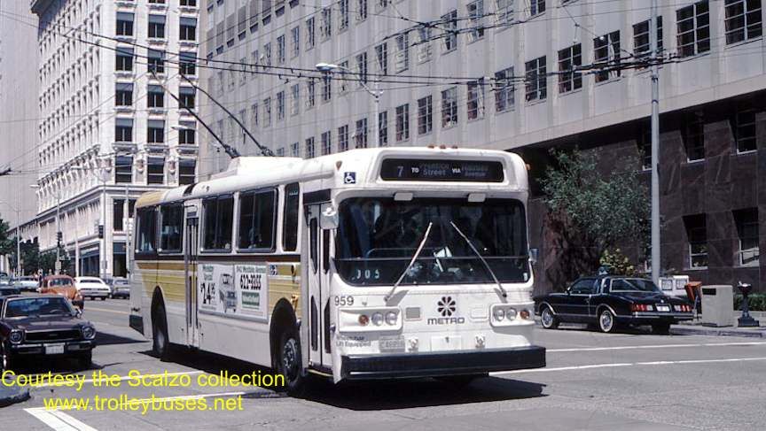 usa_m_sea_amg_959_rt7_198306_ss.jpg