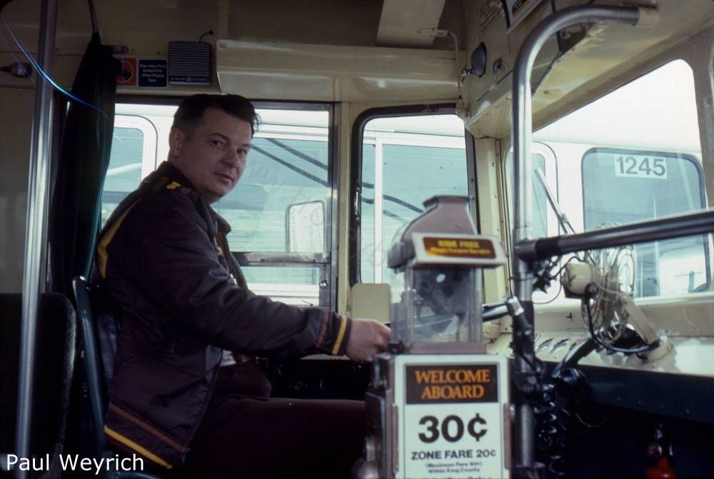 usa_m_sea_misc_trolleydriver_paulweyrich.jpg