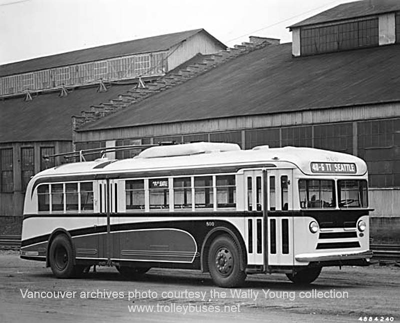 usa_m_sea_twin_800_builderphoto_1940_varchwy.jpg