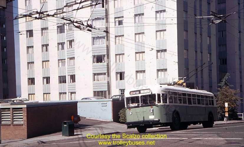 usa_m_sea_twin_972_9thmadison_19690907_ss.jpg