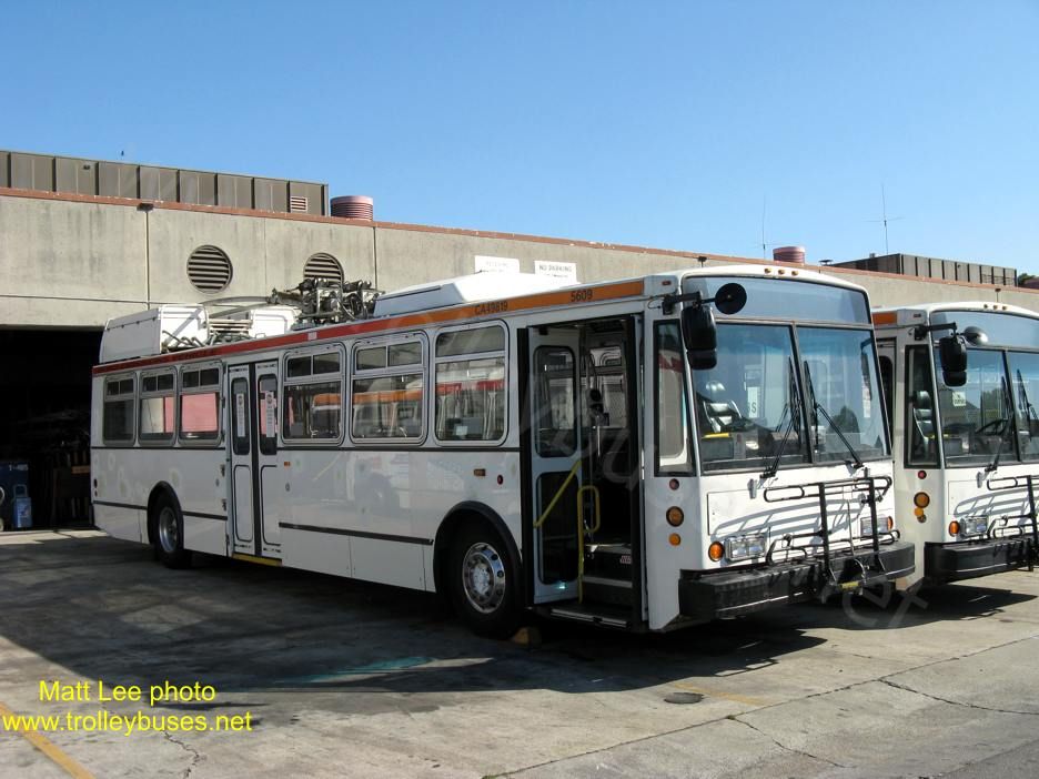 usa_m_sfo_eti_5609_5594_woodsgarage_01_20080919_mlee.jpg