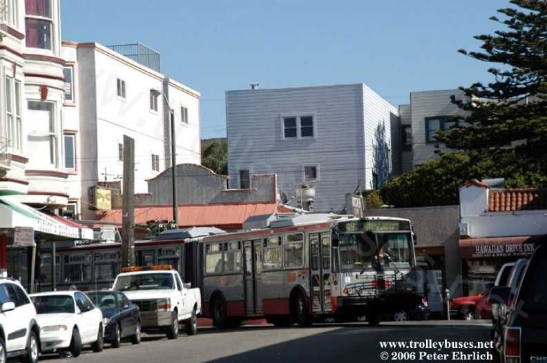 usa_m_sfo_eti_7115_msnonondagaob_20061008_pe.jpg
