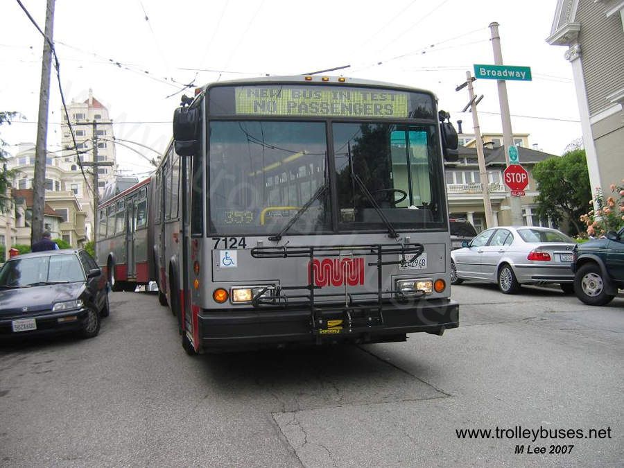 usa_m_sfo_eti_7124_broadwaysteiner_20070510_ml.jpg