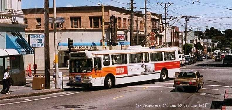 usa_m_sfo_flyer_02_jonbell_etbws.jpg
