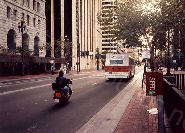 usa_m_sfo_flyer_16_kj.jpg