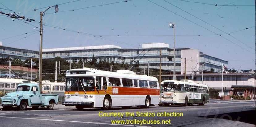 usa_m_sfo_flyer_5001_mh805_nearpresidio_19750902_ss.jpg