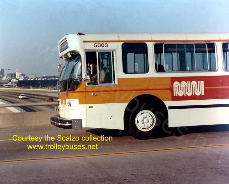 usa_m_sfo_flyer_5003_ss_02.jpg