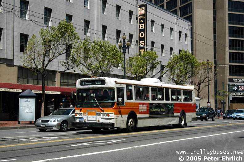 usa_m_sfo_flyer_5020_market11stoutbound_20050420_prepe.jpg