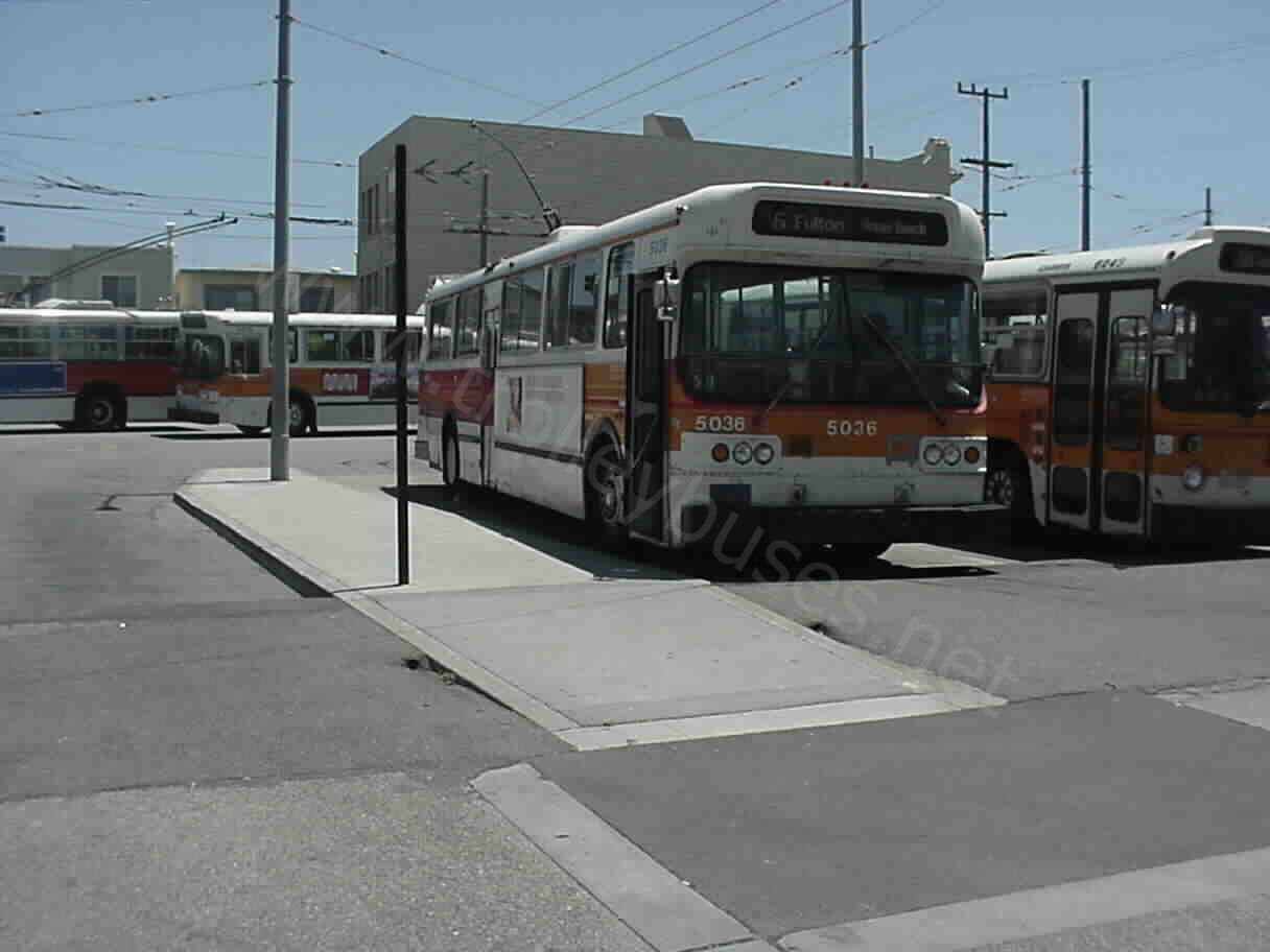 usa_m_sfo_flyer_5036_20000609_rcd_etbws.jpg