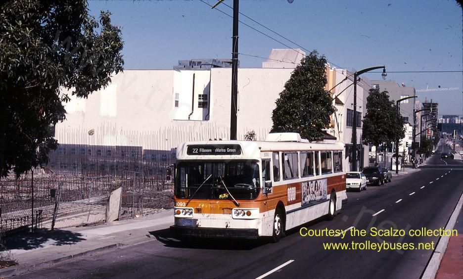 usa_m_sfo_flyer_5093_fantripmarinagreen_20040926_ss.jpg