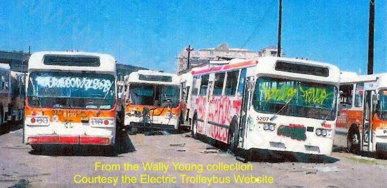 usa_m_sfo_flyer_5207_2002_wy_etbws.jpg