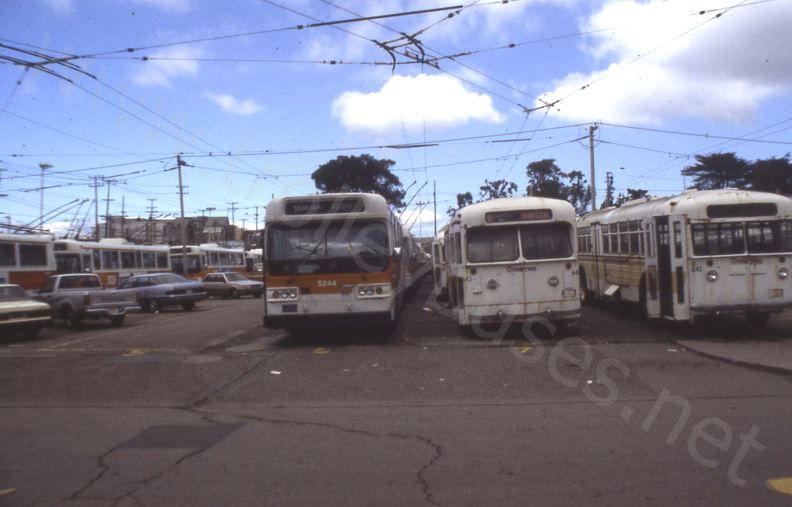 usa_m_sfo_flyer_5244_sea_ps_twin_potrero_02_198903.jpg