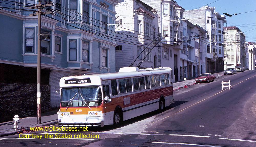 usa_m_sfo_flyer_5245_197612_ss.jpg
