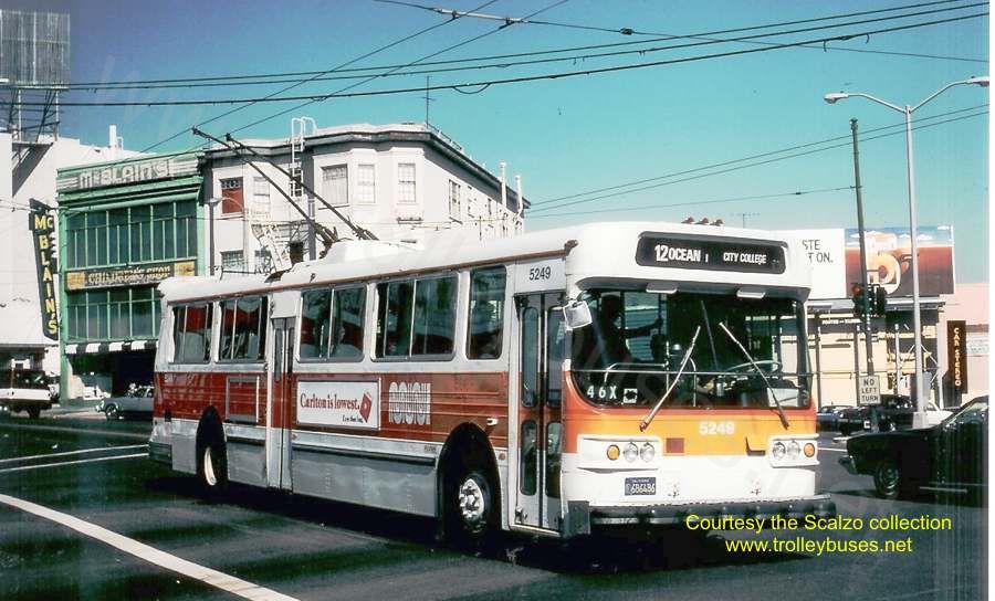 usa_m_sfo_flyer_5249_rt12_19781002_ss.jpg