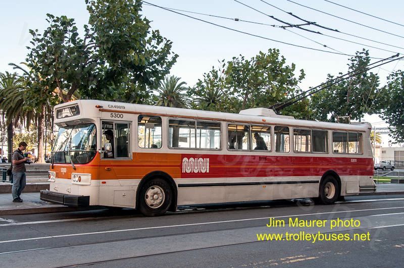 usa_m_sfo_flyer_5300_marketst_20121104_jmaurer_3811.jpg