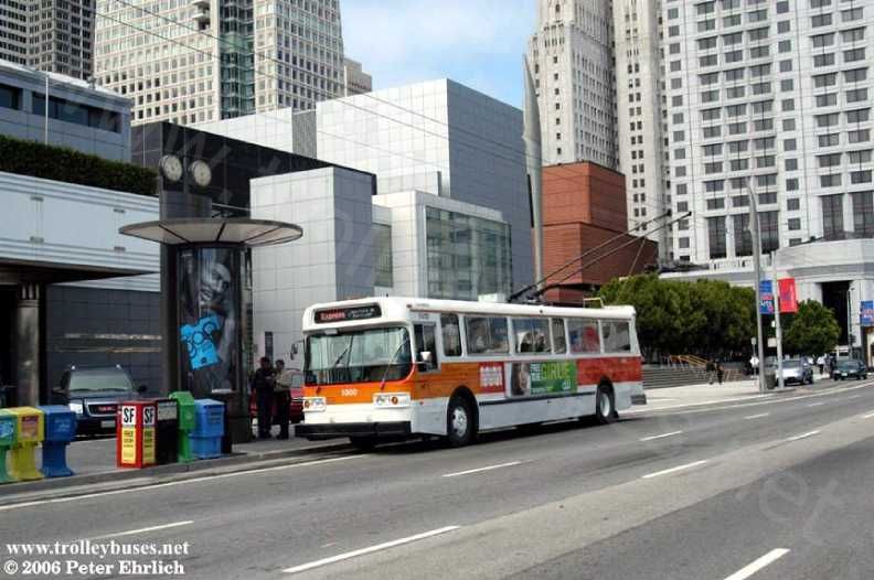 usa_m_sfo_flyer_5300_mosconectr_20060819_pe.jpg