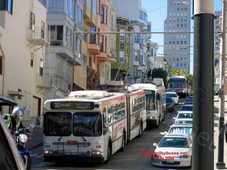 usa_m_sfo_flyer_7022_claypowell_20041010_mlee.jpg