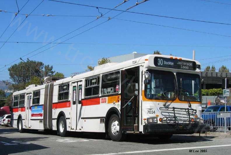 usa_m_sfo_flyer_7034_vannessnorthpoint_20050906_mlee.jpg