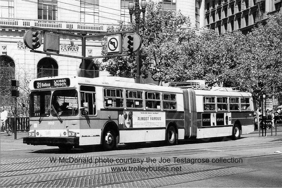 usa_m_sfo_flyer_7053_rt31_wmmacjt.jpg