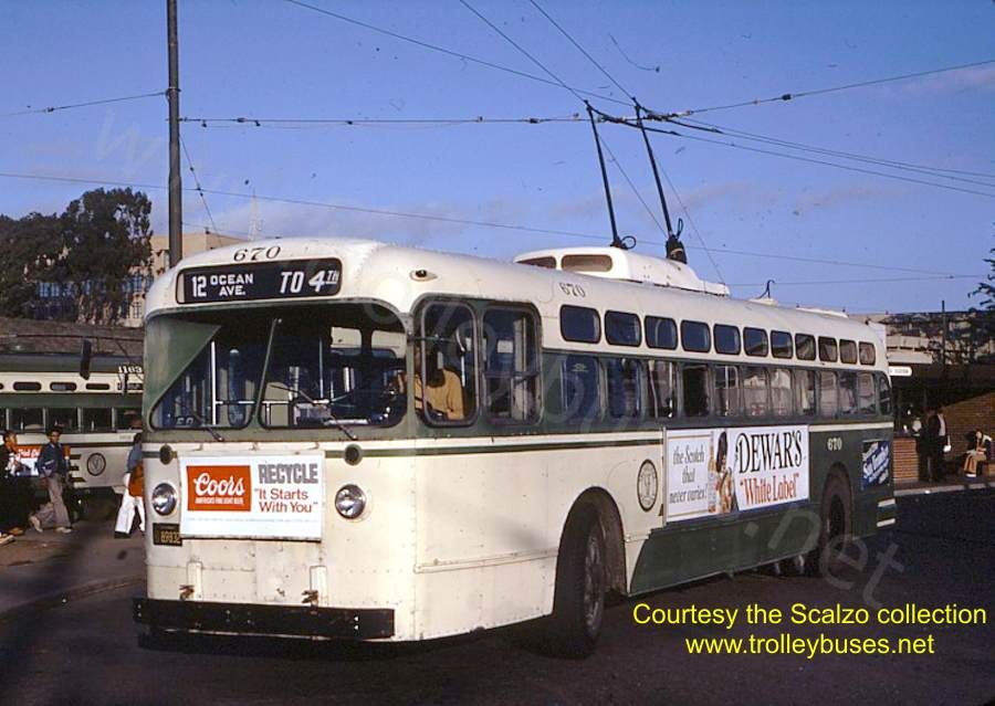usa_m_sfo_mh_670_rt12terminal_197501_ss.jpg