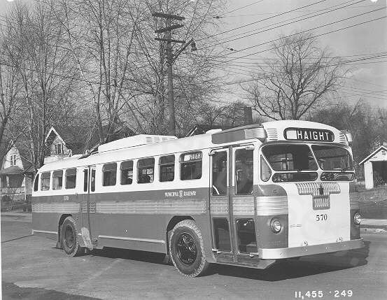 usa_m_sfo_twin_570_02_inohio_obbv.jpg
