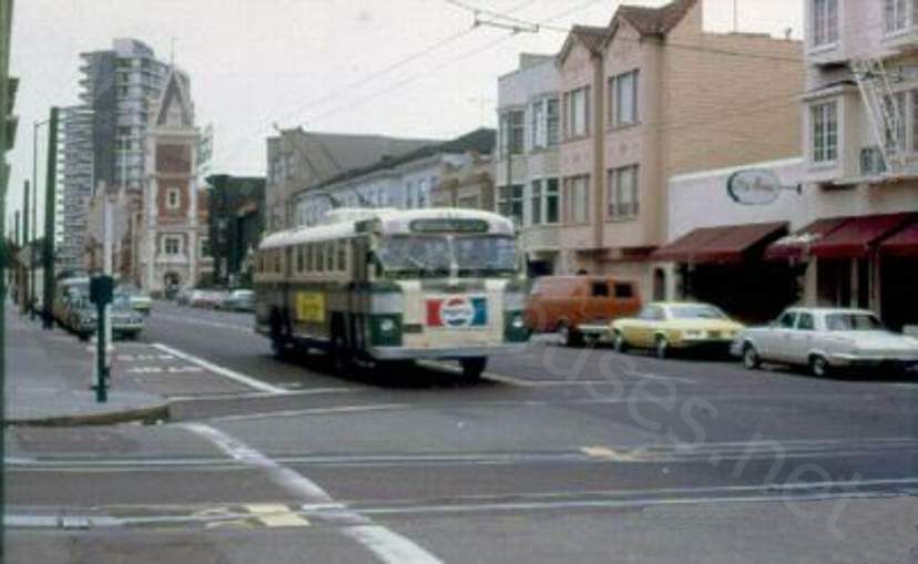 usa_m_sfo_twin_579_197504_hp.jpg