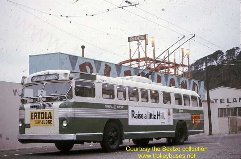 usa_m_sfo_twin_594_playland_19700606_ss.jpg