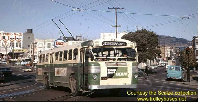 usa_m_sfo_twin_612_columbusmason_19681202_ss.jpg