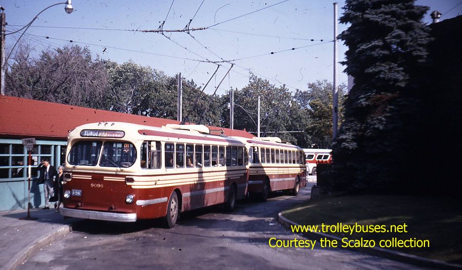 can_m_tor_brill_9096_196711_ss.jpg