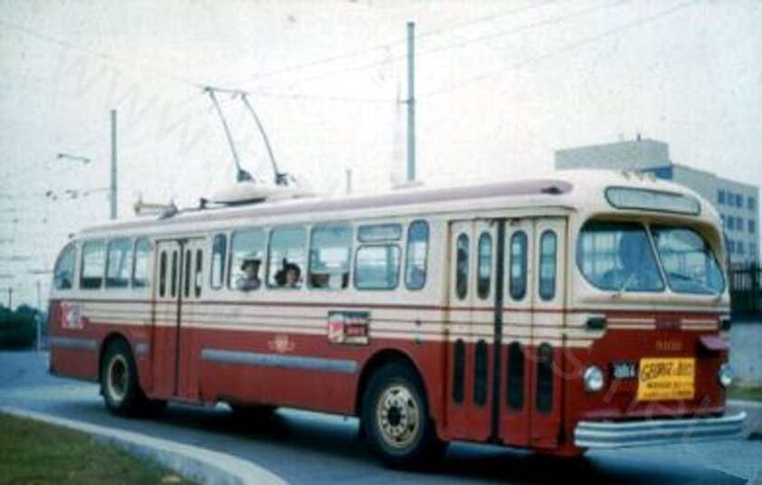 can_m_tor_brill_9100_eglinton_195907.jpg