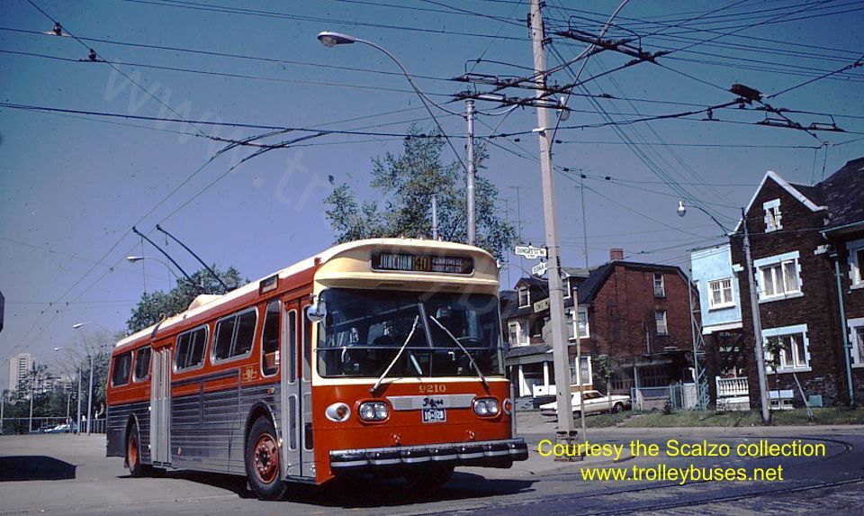 can_m_tor_flyer_9210_dundaswest_19710530_ss.jpg