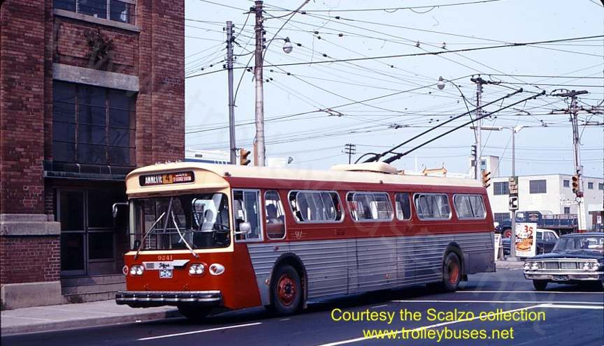 can_m_tor_flyer_9241_dupontlansdowne_19710906_ss.jpg