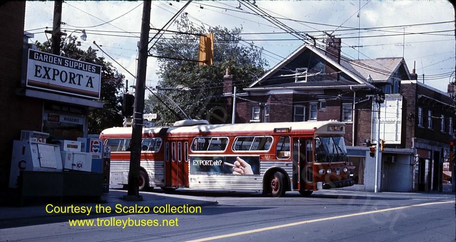 can_m_tor_flyer_9254_davenportdupont_197609_ss.jpg