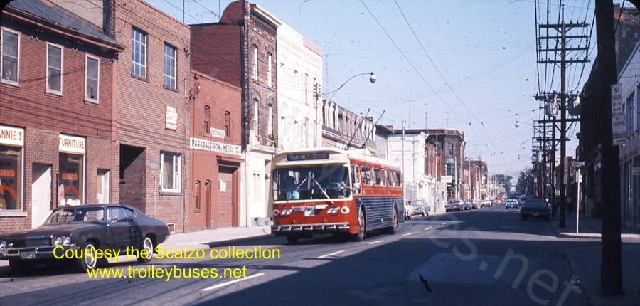 can_m_tor_flyer_9270_ossingtonqueen_1971_ss.jpg