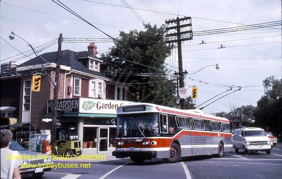 can_m_tor_flyer_9298_davenportdupont_19880719_ss.jpg