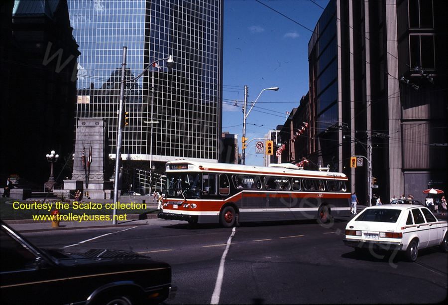 can_m_tor_flyer_9309_bayqueennb_19810722_ss.jpg