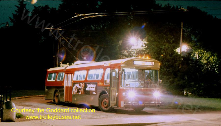 can_m_tor_flyer_9318_nightshot_ag.jpg