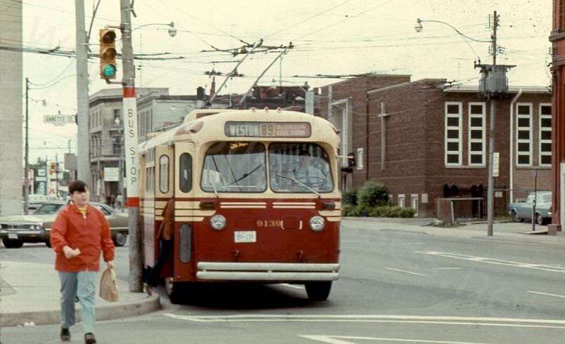 can_m_tor_mh_9139.jpg